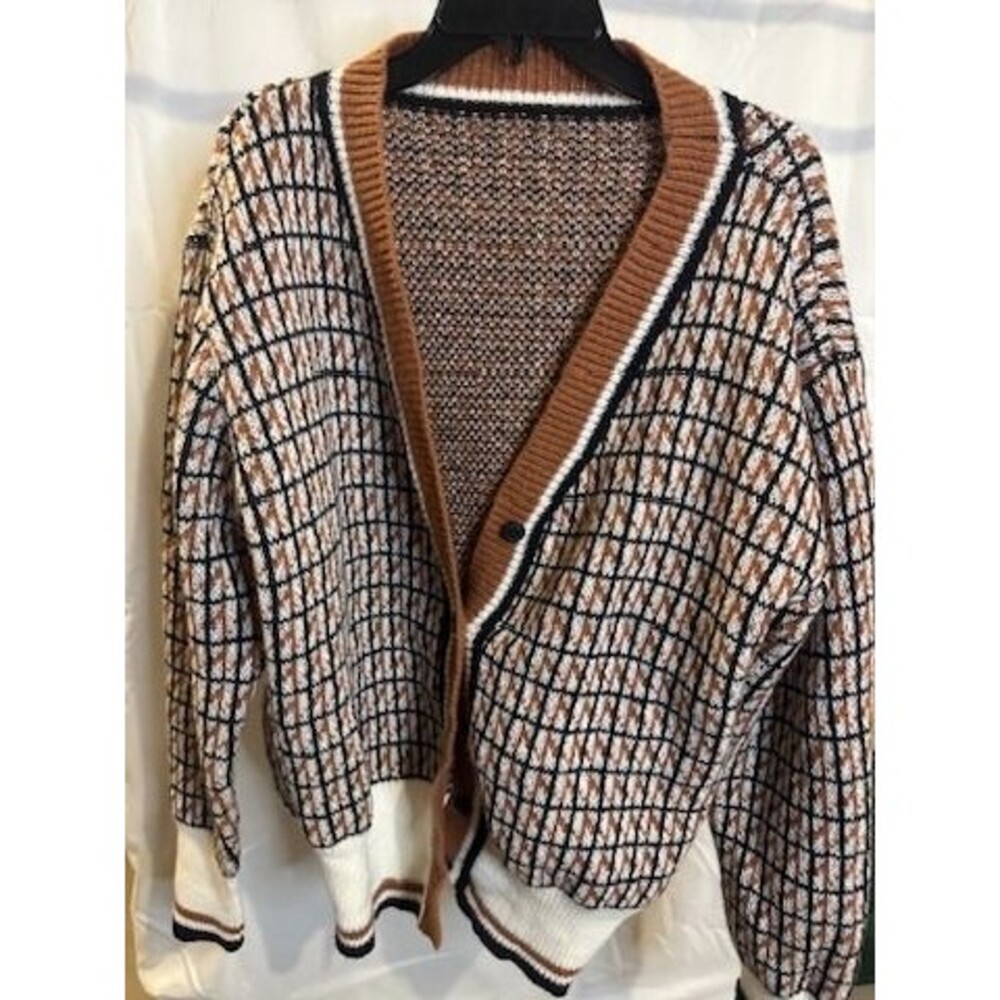 Women’s Geometric Button-Front Cardigan Sweater – Brown, Black & Cream Knit